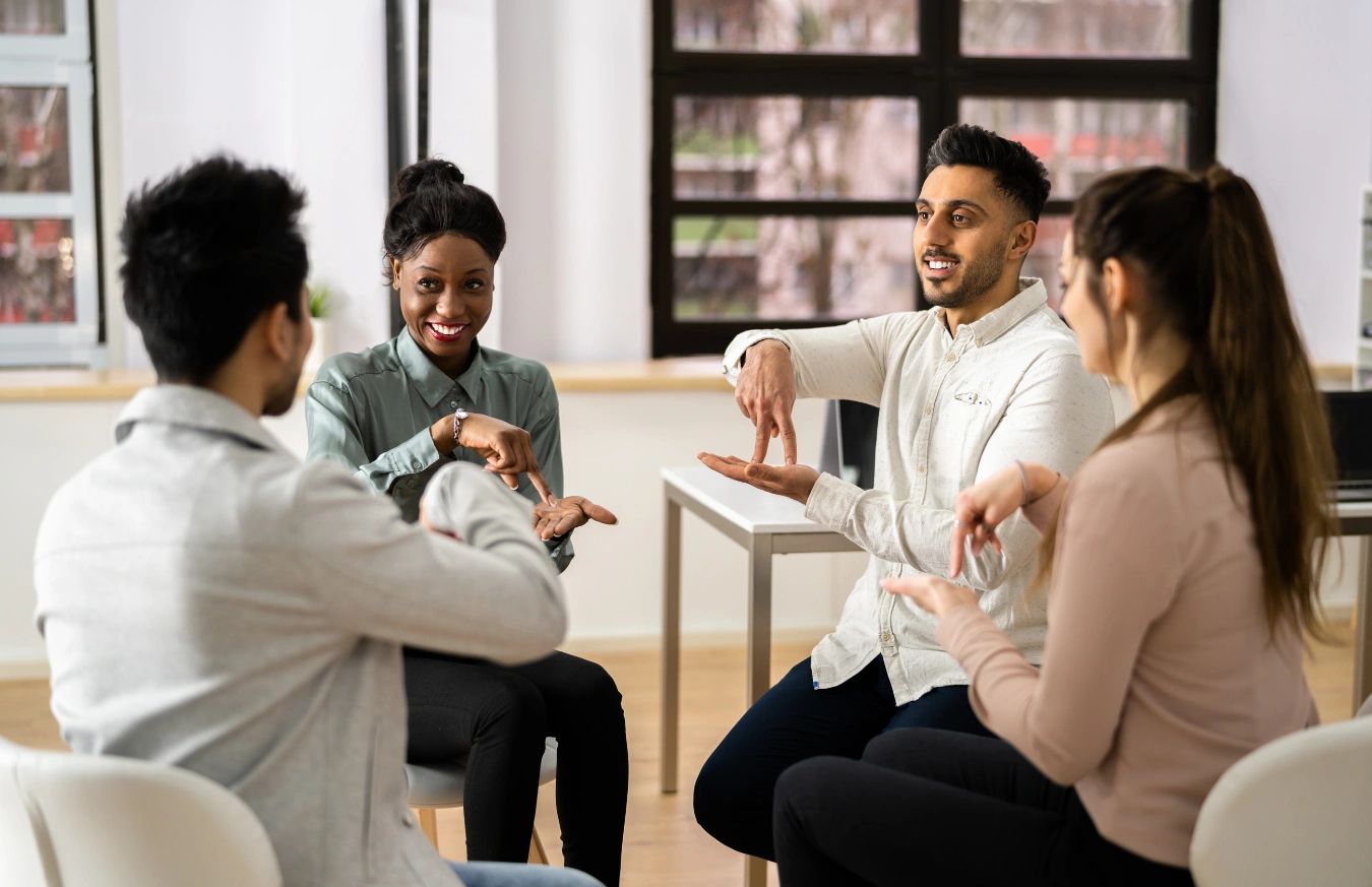 ASL in Healthcare: Challenges & Solutions for Deaf Care