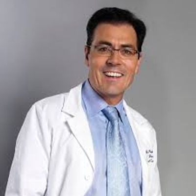 picture of oncologist CEO