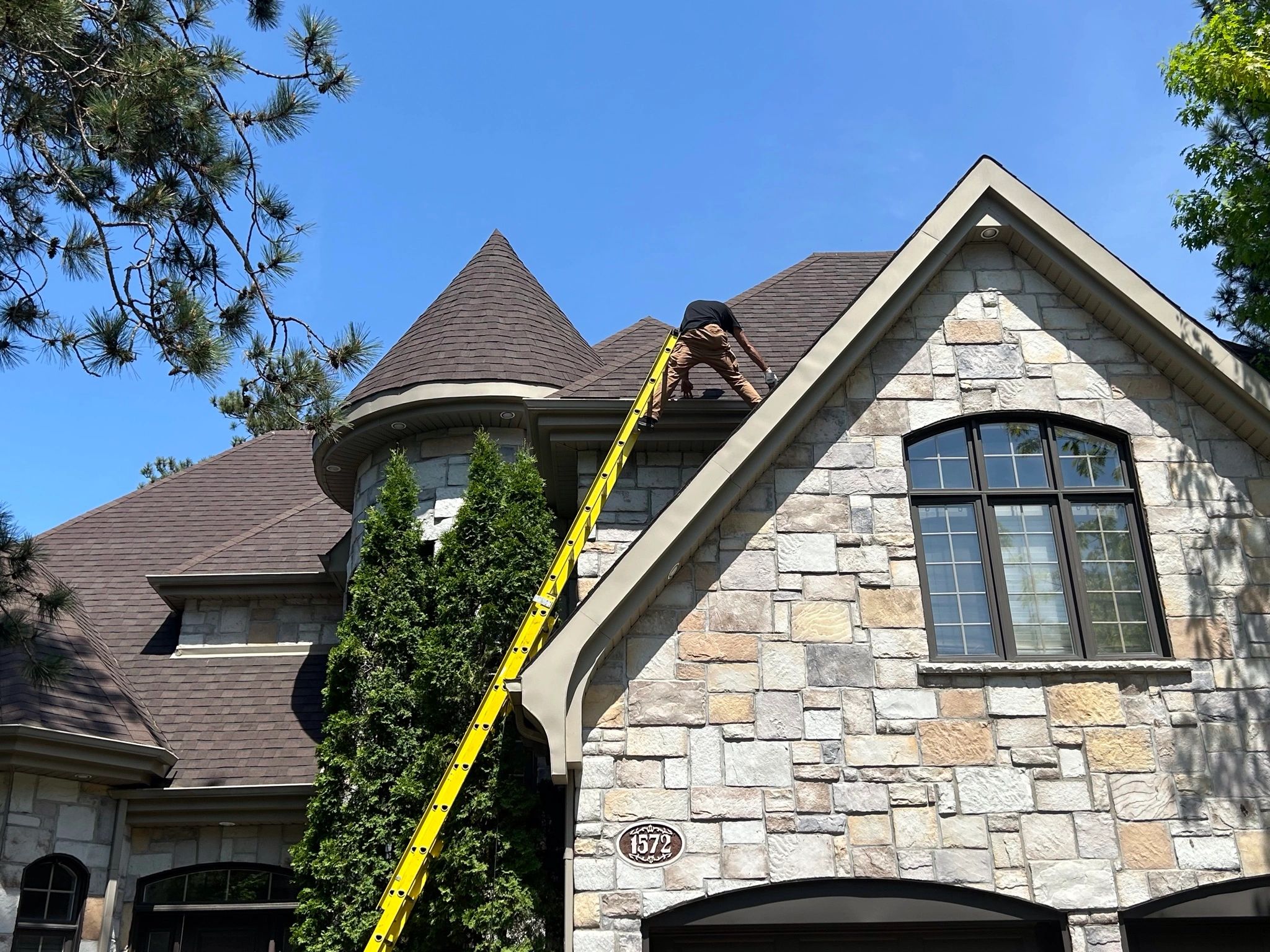 Service toiture
toiture de cabanon
Toiture réparer
Réparation de toiture rive sud
Toit infiltration