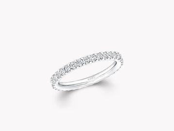 Round diamond wedding band