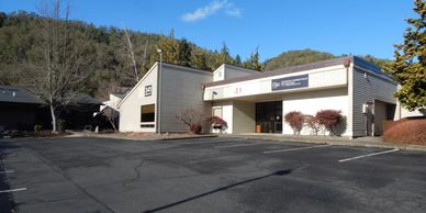 341 Medical Loop, Roseburg, OR
$2.15 S/F Monthly - NNN
On Mercy Hospital Campus
