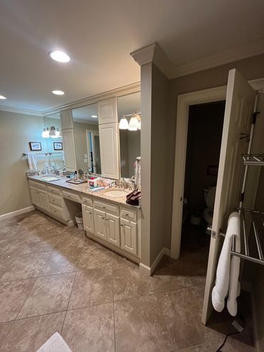Vinings master bathroom before remodeling old vanity cabinets and countertops