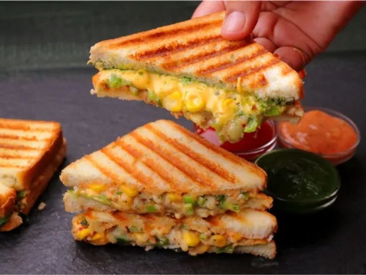 Cheesy Pesto Corn Sandwich