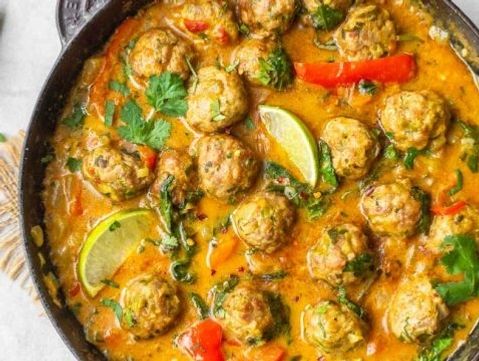 Chicken Kofta with Coconut Curry
