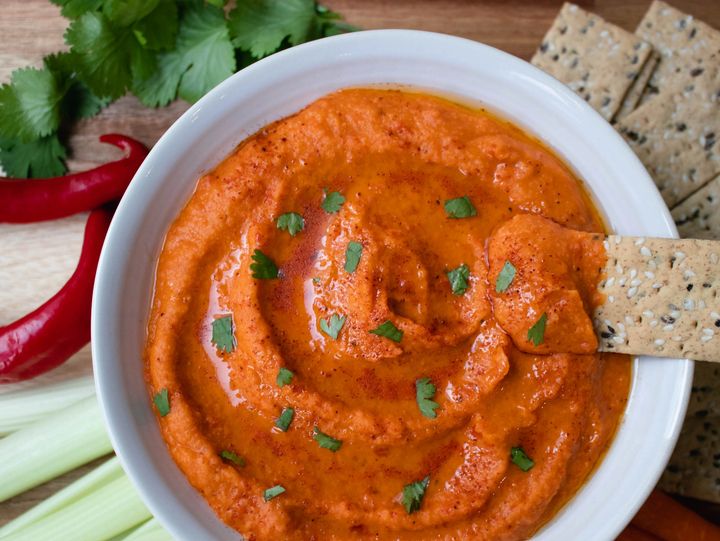 Spicy Roasted Red Pepper Hummus
