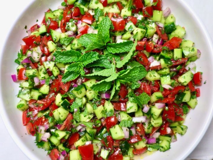 Salad-e Shirazi