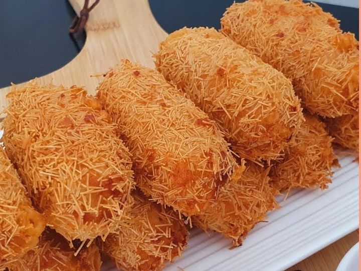 Potato and Vermicelli Croquettes