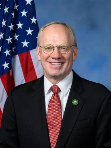 A photo of the candidate.