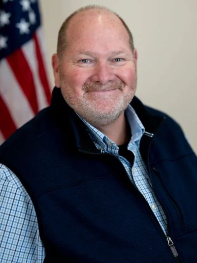 A photo of the candidate.