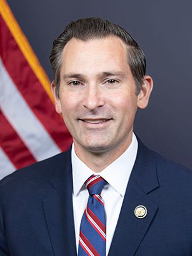 A photo of the candidate.