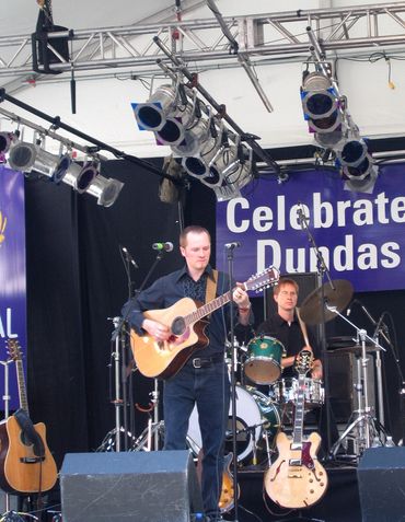 Yonge Street Festival - Yonge & Dundas Square - Toronto, Canada - 2004