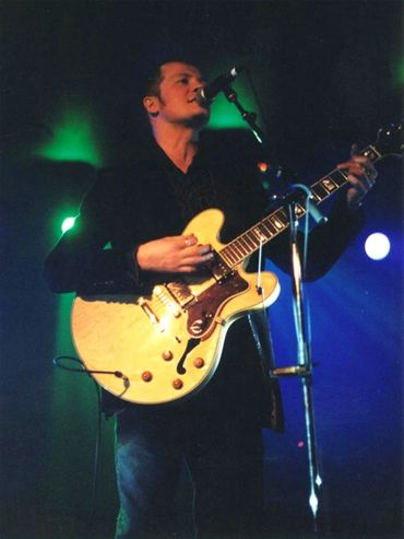 Hard Rock Cafe - Toronto, Canada - March 6, 2003