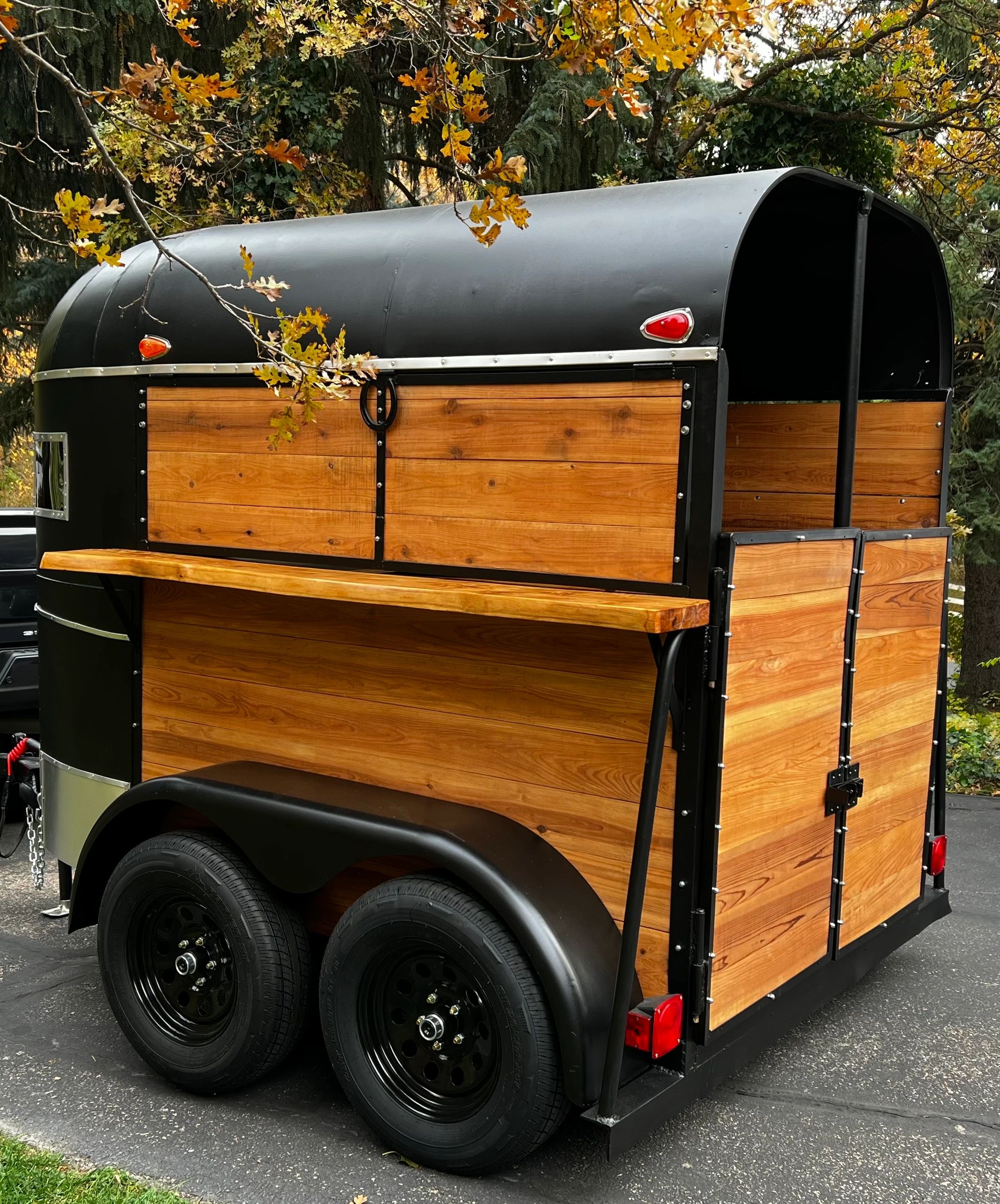 Sipsonwheels - Mobile Bar in Ogden