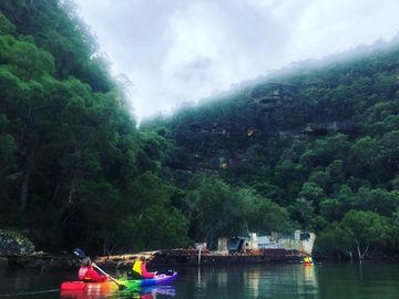 Guided kayak tour kayak hire sydney things to do adventure tour hawkesbury
