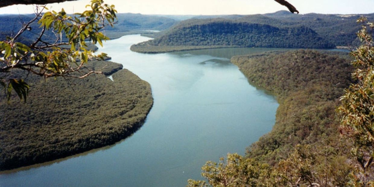hawkesbury river kayak hire adventure tours sydney things to do camping hire where to camp in sydney