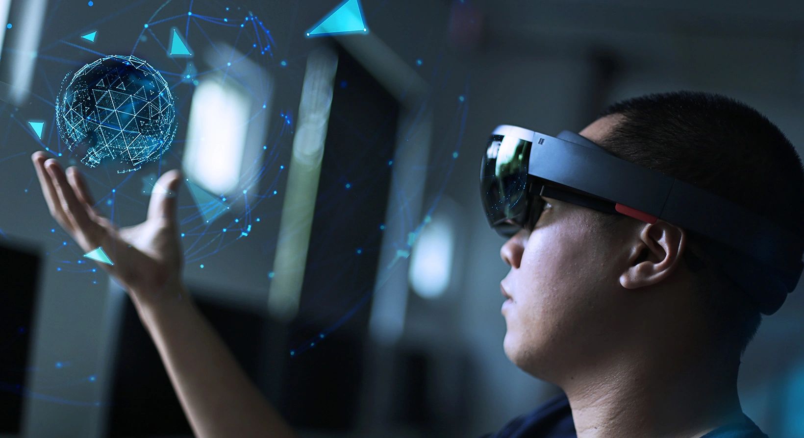 Revolutionize Workforce Training with Virtual Reality Applications