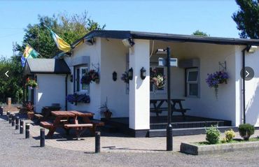 Another shot of the St Albans Irish Club in the wonderful summer sunshine.