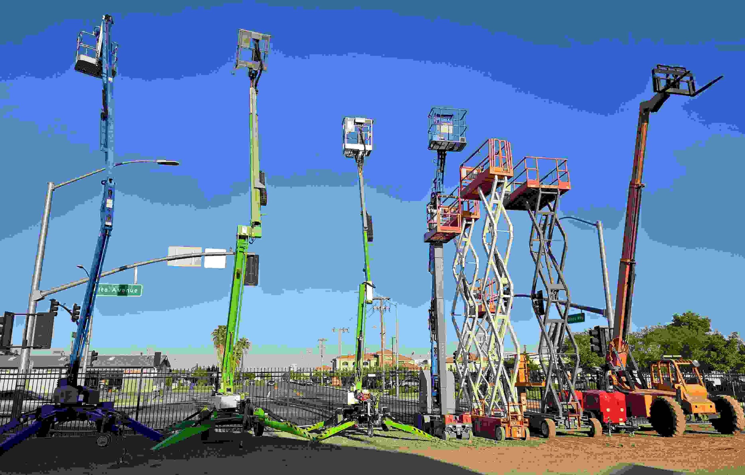 Top Equipment Rentals in Dinuba