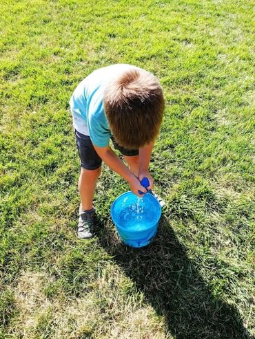 sponge relay races