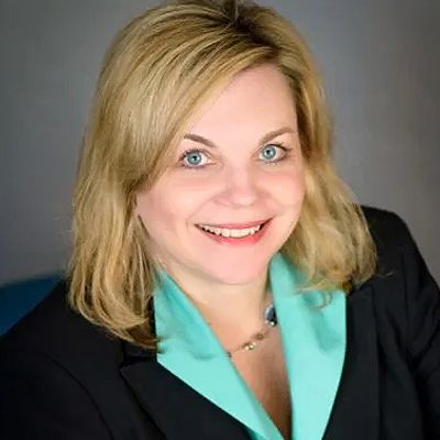 Image of Cynthia Llano, the Owner of Intelligence IIRL.