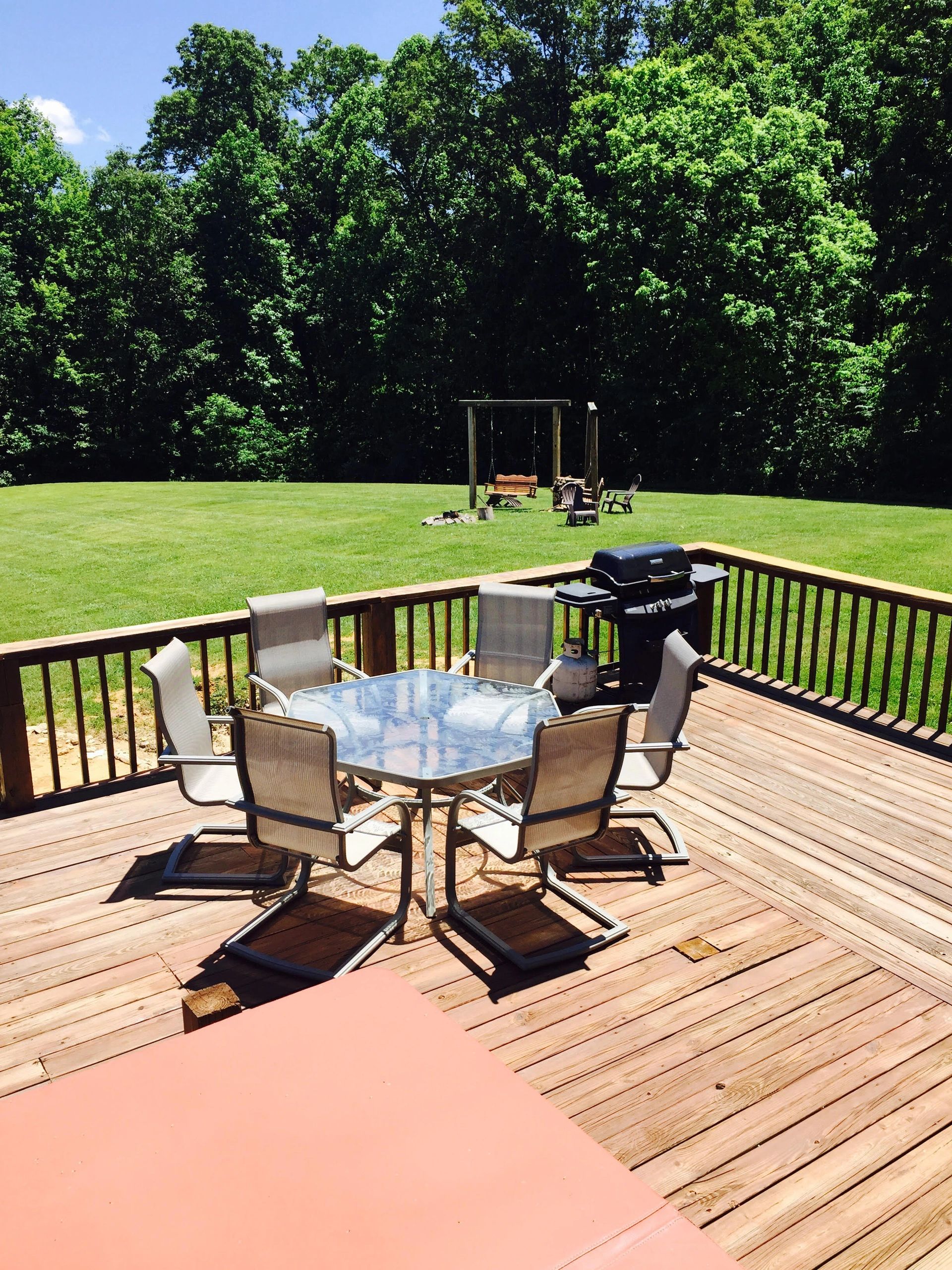 Hilltop Hideaway Log Cabin Resort — photo 33 of 43