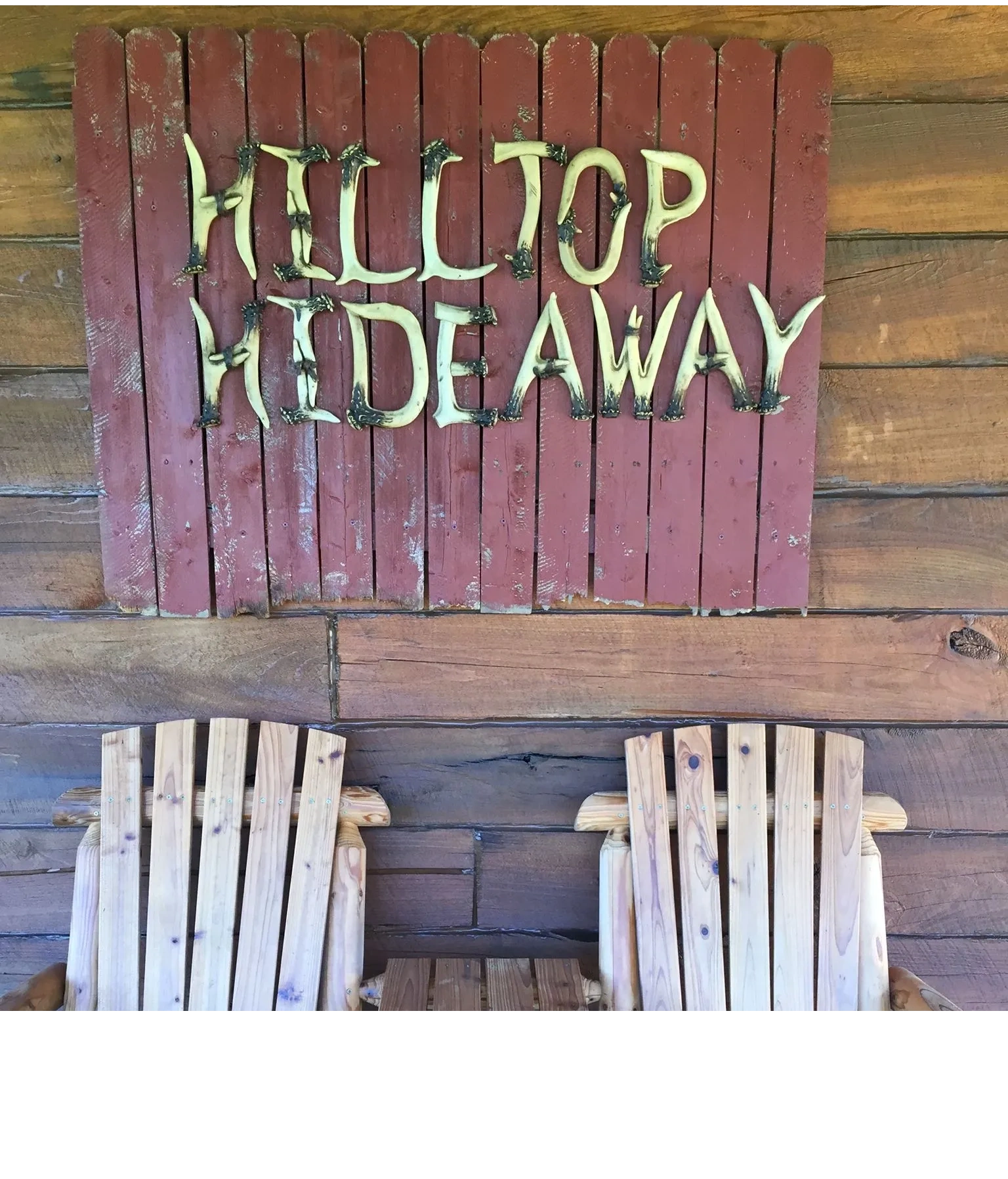 Hilltop Hideaway Log Cabin Resort — photo 14 of 43