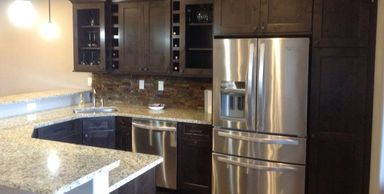 Cabinets & Countertops