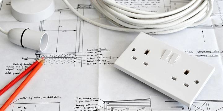DTC Electrics logo