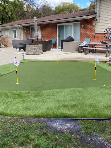 Dark Green Putting Green