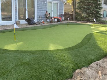 Double Fringe Putting Green in Michigan,
Soccer Turf, Baseball Turf, Field Turf, Cage Turf, Turf
