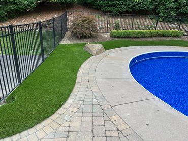 Pool Turf install near me in Michigan, Artificial sport turf installers in Michigan, Turf around poo