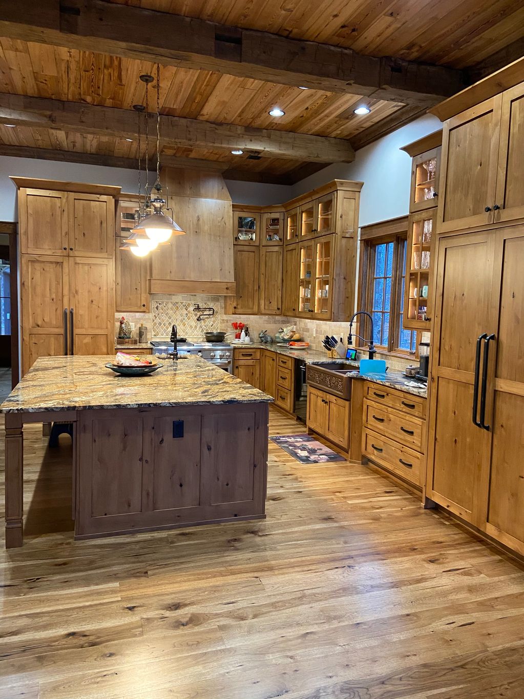 Knotty Alder, Rustic kitchen