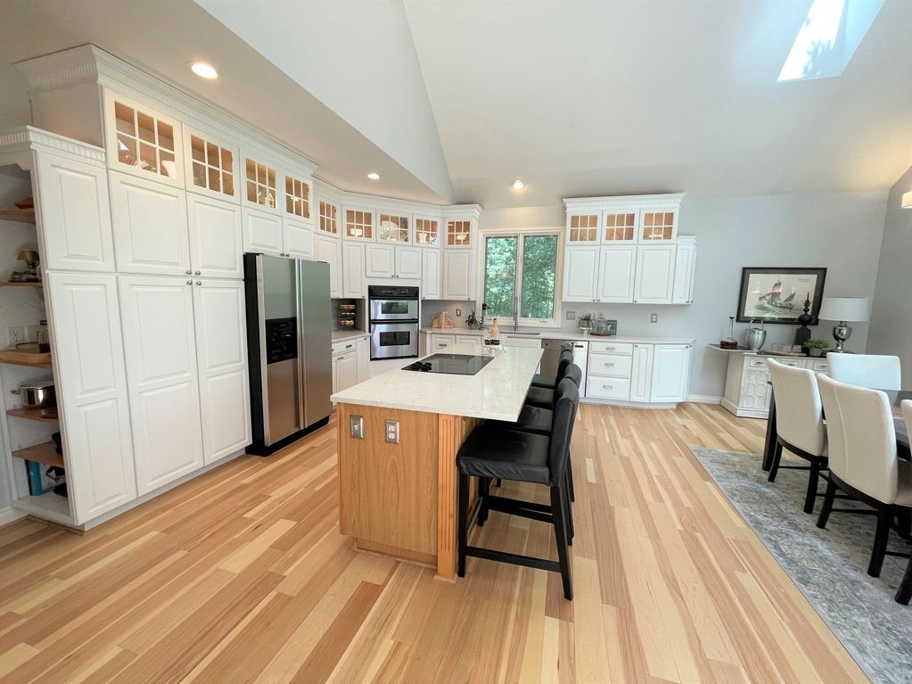 Kitchen with new quartz countertops