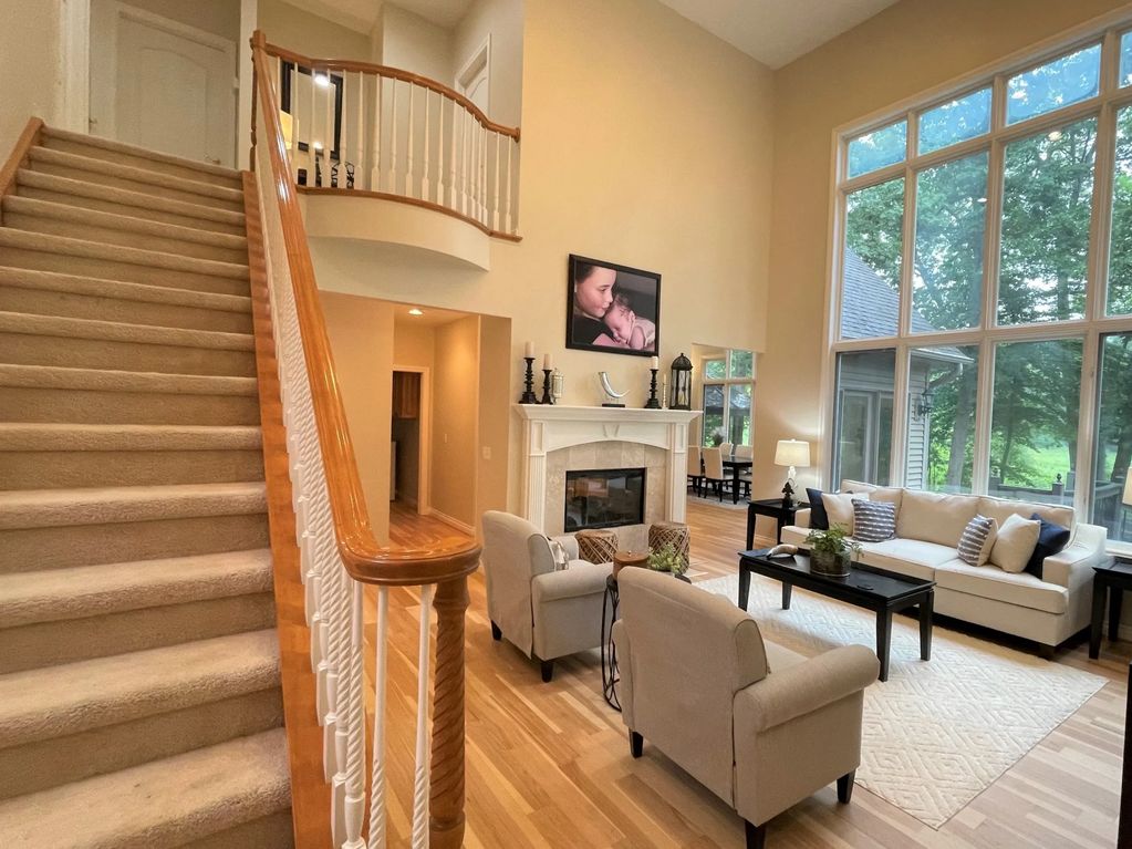 Great Room simple furniture layout