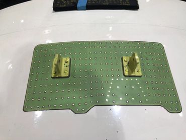 2KU  Antenna B-737-700