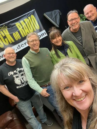 ROR host-Danny Coleman, 
Larry Wohl, Lisa Bonner, Michael Laido (BB), Art Ackerman, Claire Hearns-RO