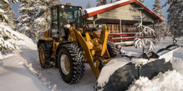 Commercial Pushback Services, Loader Snow Removal Services
