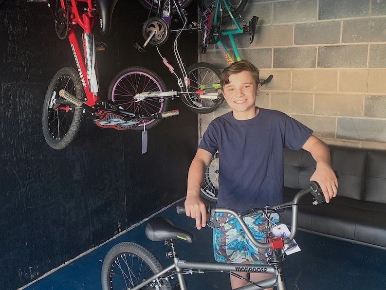 Vista.Today 12YearOld Builds BikeRepair Business