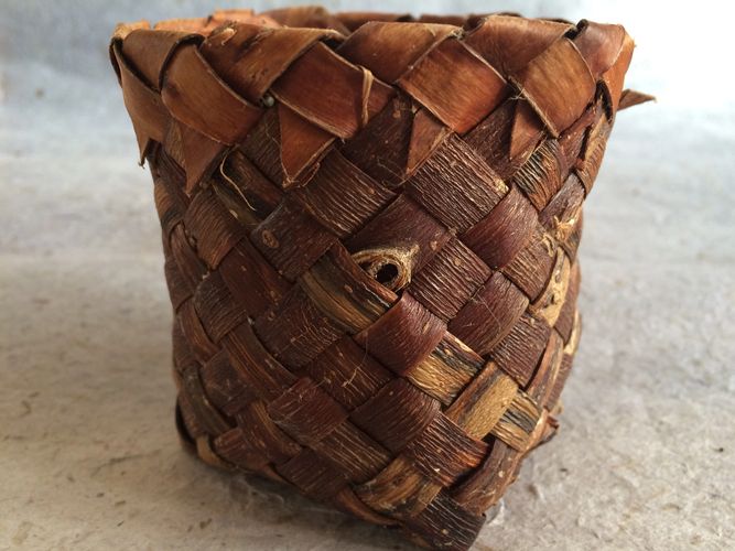 Bias plaited four cornered basket in willow bark