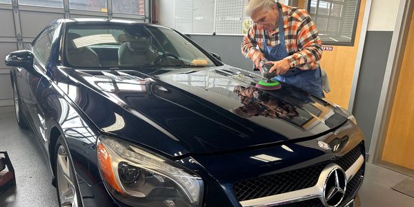 Paint correction on a Mercedes Benz for ceramic coating.
