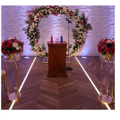Circlular Floral Arch
Wedding Floral Arch
Wedding Backdrop
Alter Arch
Floral Arch
Queens Florist
