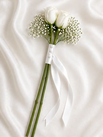 Bridal Bouquet
Fresh Flowers
The sweet two
Simple Bridal Bouquet
Queens Florist
