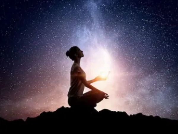 Generic meditation vs personalized meditation, guided healing with neuroscience and frequency tuning
