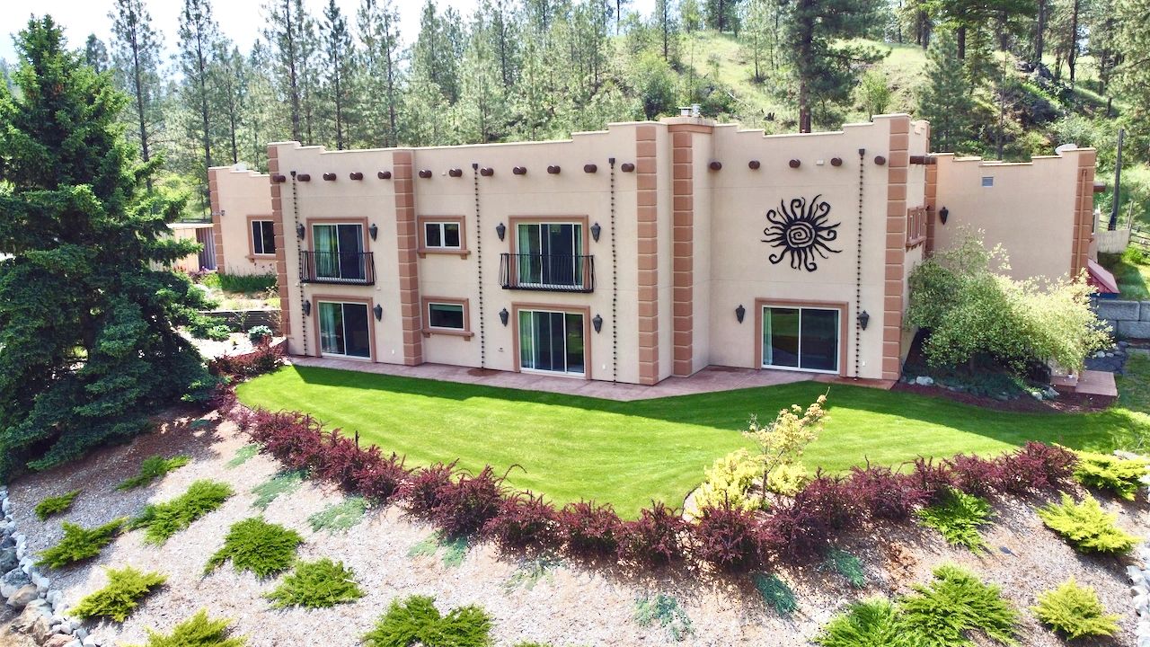 Santa Fe Ranch House