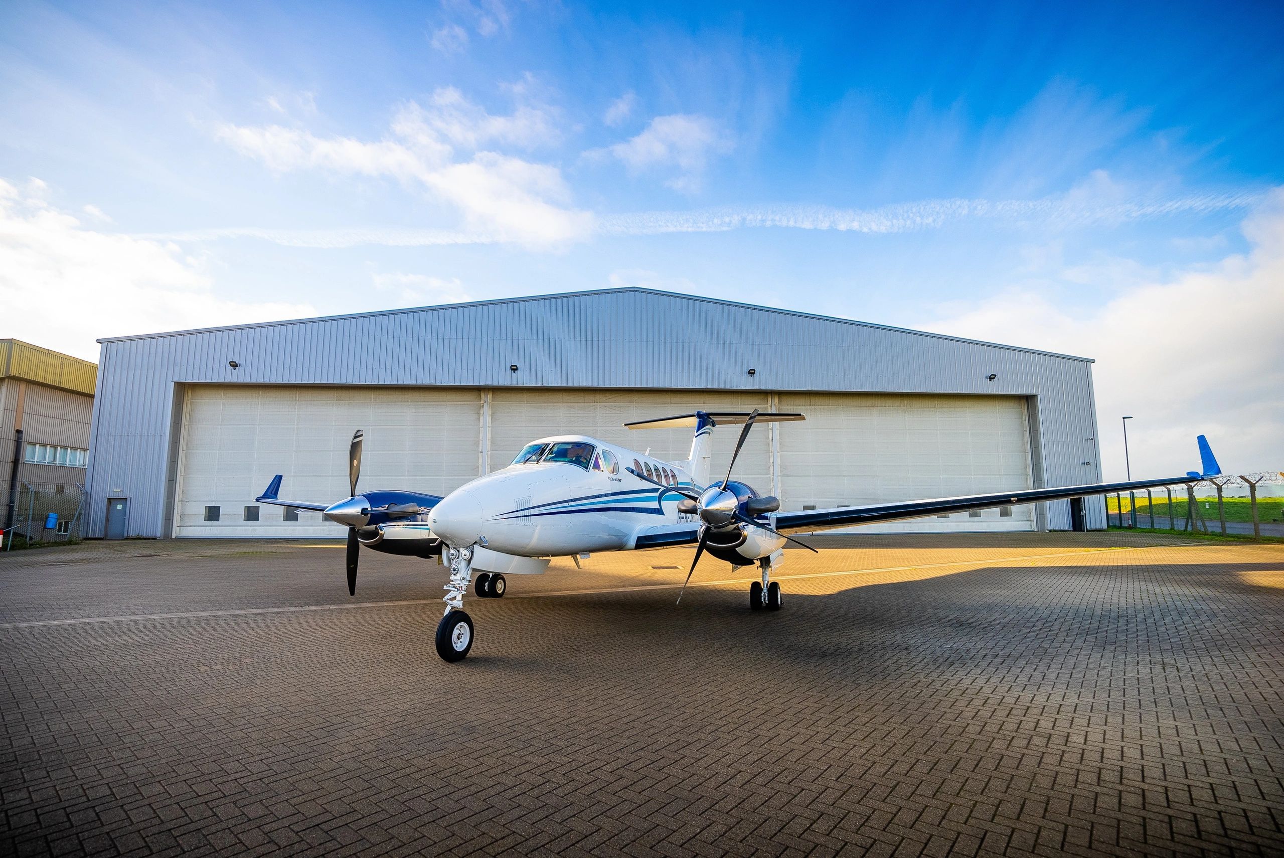 2022 Beechcraft King Air 260 S/N BY-427, photo 1
