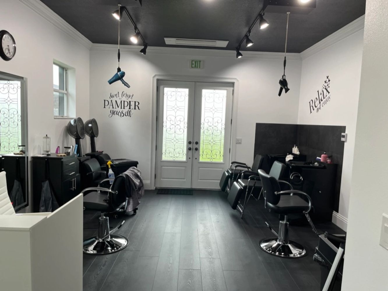 Brazilian Barber Shop - Hair Salon