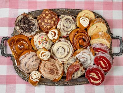 Assortment of cinnamon roll flavors