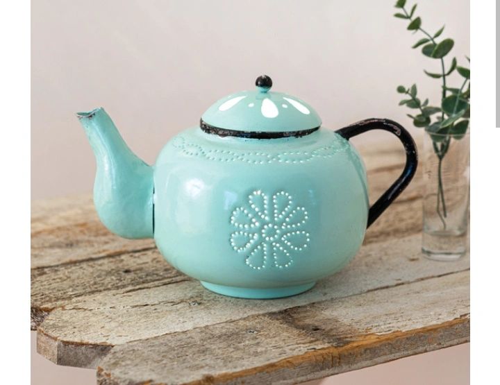 Blue Teapot Wax Warmer with 4 tarts of your choice