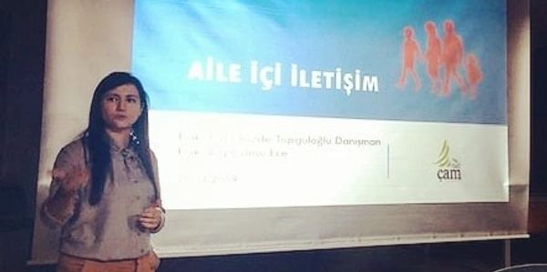 aile içi iletişim 
ebeveyn
çocuk problemleri
çatışma