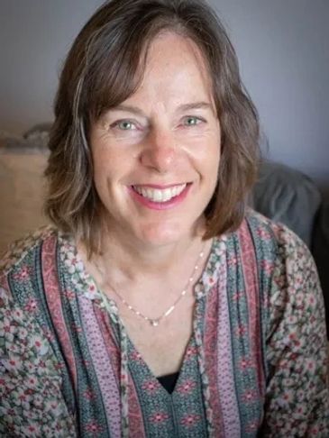 Julie Meddaugh, therapist, counselor, registered mental health counselor intern in Pasco County, FL
